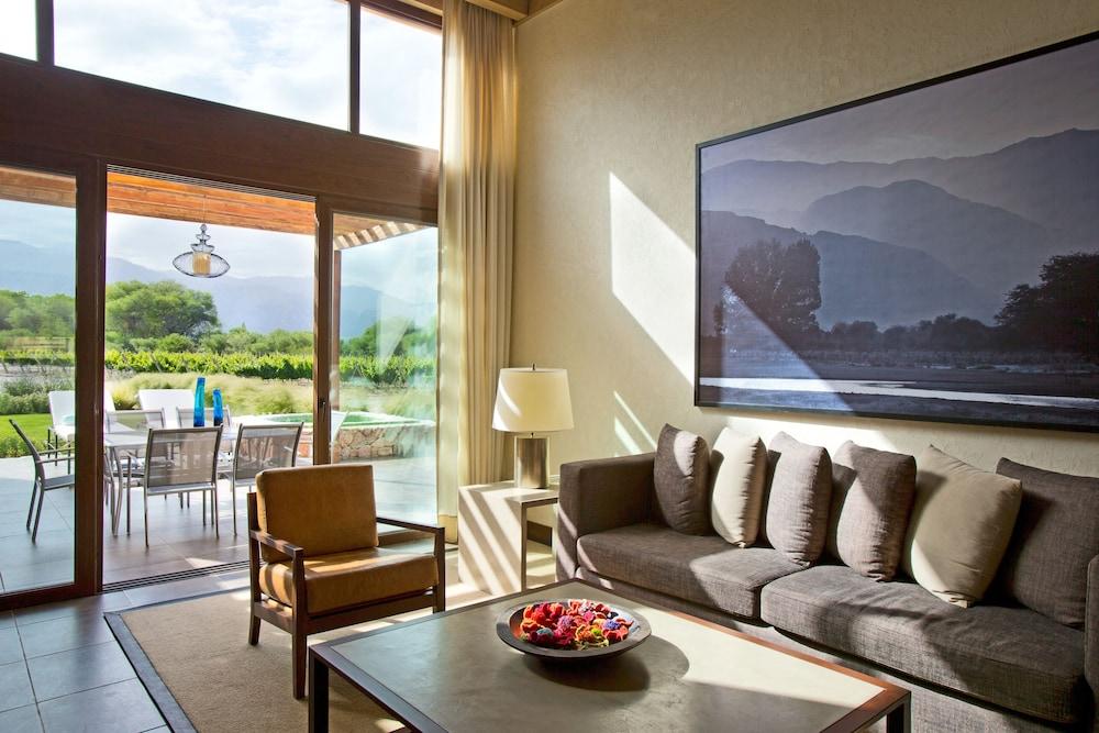 Grace Cafayate Hotel Exterior foto Living room at the Hotel