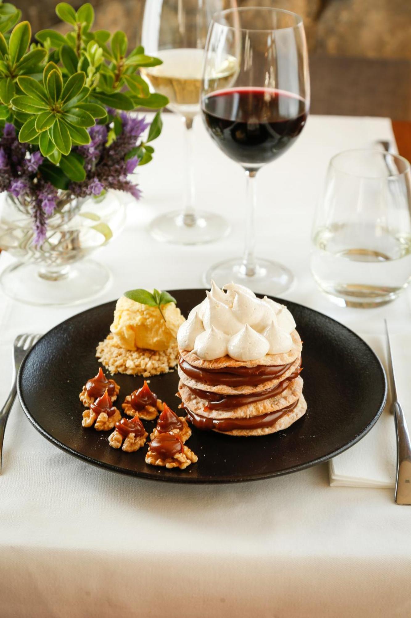 Grace Cafayate Hotel Exterior foto A dessert at the restaurant